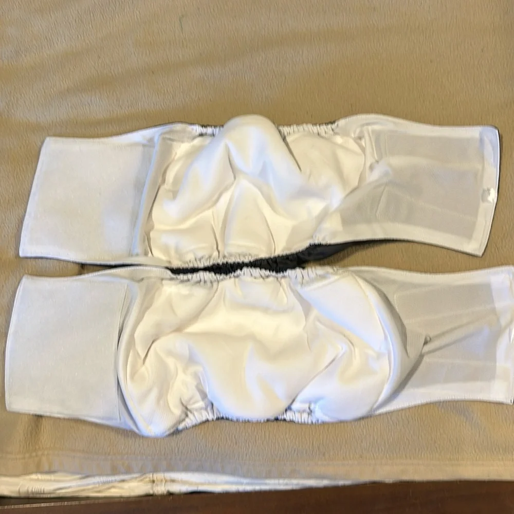NWT wegreeco Washable Male Dog Belly Band Pack of 2 in Gray and Black
